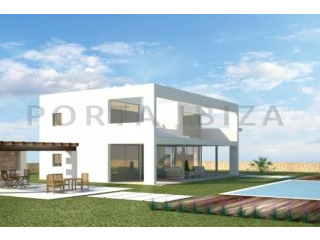 Plot in Cala Tarida with construction..