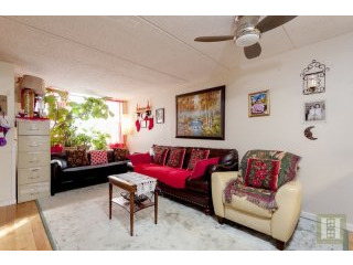 2 bedroom Apartment For Sale: 123..