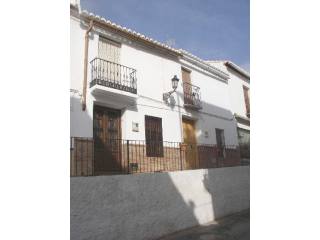 Town House - A traditional but well..
