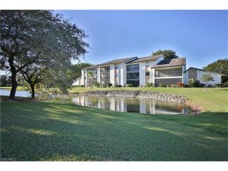 3 bedroom Condominium For Sale: Naples..