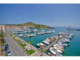 5 Bedrooms - Apartment - For Sale