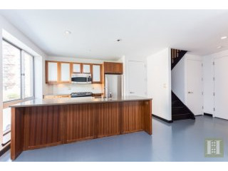 2 bedroom Apartment For Sale: 3585..