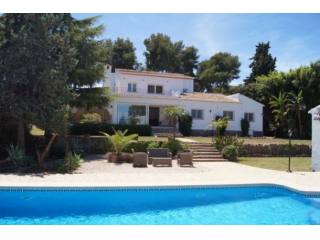 6 Bedrooms 5 Bathrooms Villa Javea*