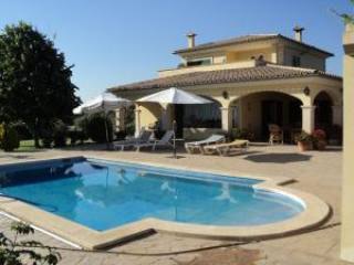 Muro, very well located finca