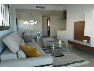 Luxury 2 Bed Penthouse with Private..