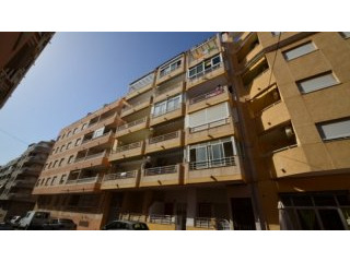 Resale · Apartment · Spain · Costa Bl..