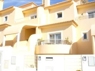 DUPLEX WITH SUPERB SEA VIEW