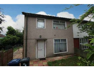 3 bedroom, End Of Terrace House house..