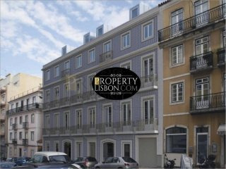 Exclusive 4-bedroom apartment with huge..
