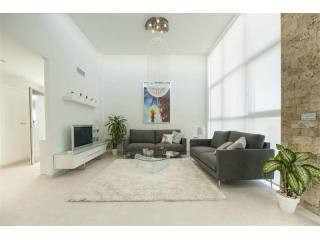 2 bedroom Villa For Sale: Detached..