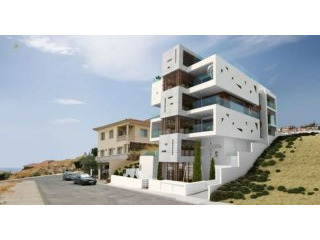 Super modern flat for sale in Panthea..