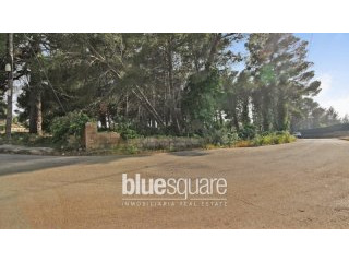 Large building plot in Javea