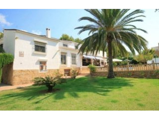 Villa In Javea For Sale 4 Bedrooms 3..
