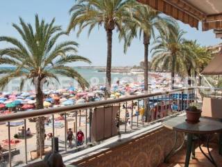 FRONTLINE APARTMENT IN PASEO