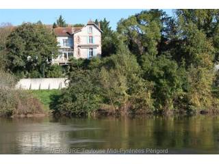 6 bedroom Character For Sale: 47300..