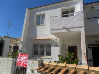 Townhouse for sale 69.950 € Costa..