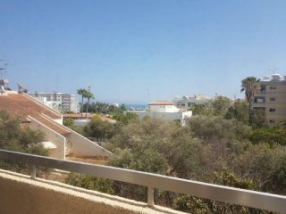 Close to the beach, 2 bedroom apartment..