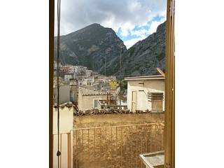Fabulous townhouse with beautiful..