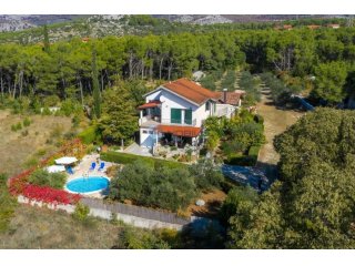 Šibenik, Dubrava, kuća za odmor sa bazenom