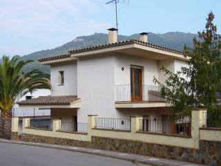 3 Bedrooms - Detached Villa - Girona -..