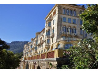 3 bedroom Flat For Sale: 06240..