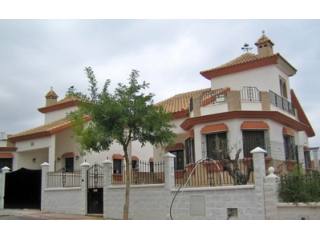 Villa - This property is a recently..