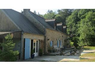 Beautiful Detached, renovated longere..