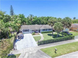3 bedroom House For Sale: 11051 SW 160..