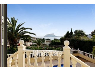 Beautiful villa with fantastic sea view