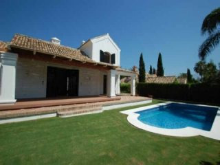 5 Bedroom Villa For Sale In Guadalmina..