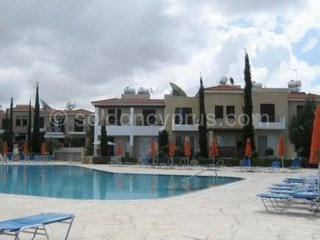 2 Bedrooms - Apartment - Paphos - For..