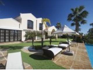 7 Bedrooms - Villa - Cadiz - For Sale