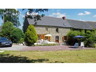Country House With Garage
