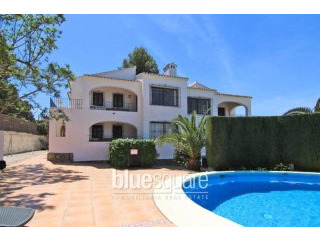 Holiday resort in central Javea