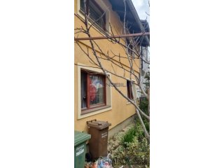 Zagreb, G.Dubrava - kuća sa tri stambene jedinice, blizina..