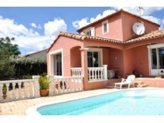 Spotless Villa with Sunny Garden and..