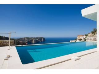 Luxurious New Built Apartments With..