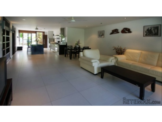 Casuarina Shores - 2-Bedroom Condo near..