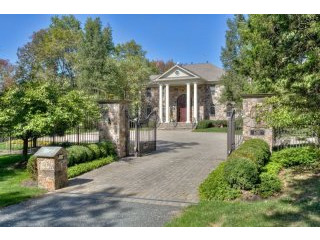 5 bedroom Detached House For Sale: 1280..