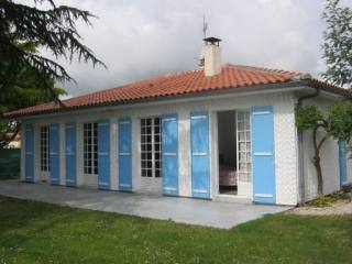 3 bedroom single storey house near Royan