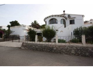 4 Bedroom 2 Bathroom Villa In Orba..
