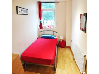 Single with single bed near Maida Vale..