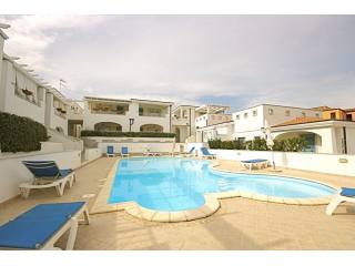 1 Bedroom - Apartment - For Sale