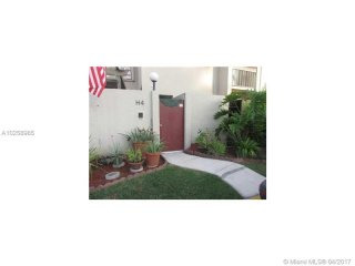 3 bedroom Flat For Sale: 4710 SW 67 Ave..