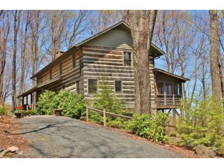 Large Stonebridge Log Home NC Mountains