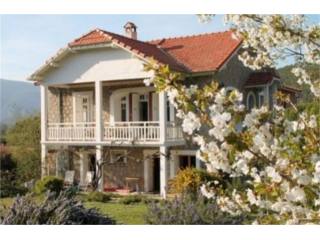 Stunning Stone Built Property, Dating..