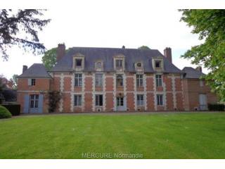 9 bedroom Castle For Sale: 27000..