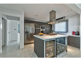 Amazing fully renovated penhouse
