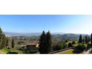 2 bedroom Apartment For Sale: Florence
