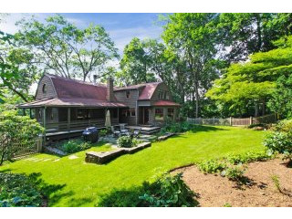 4 bedroom House For Sale: 287 Rye Beach..
